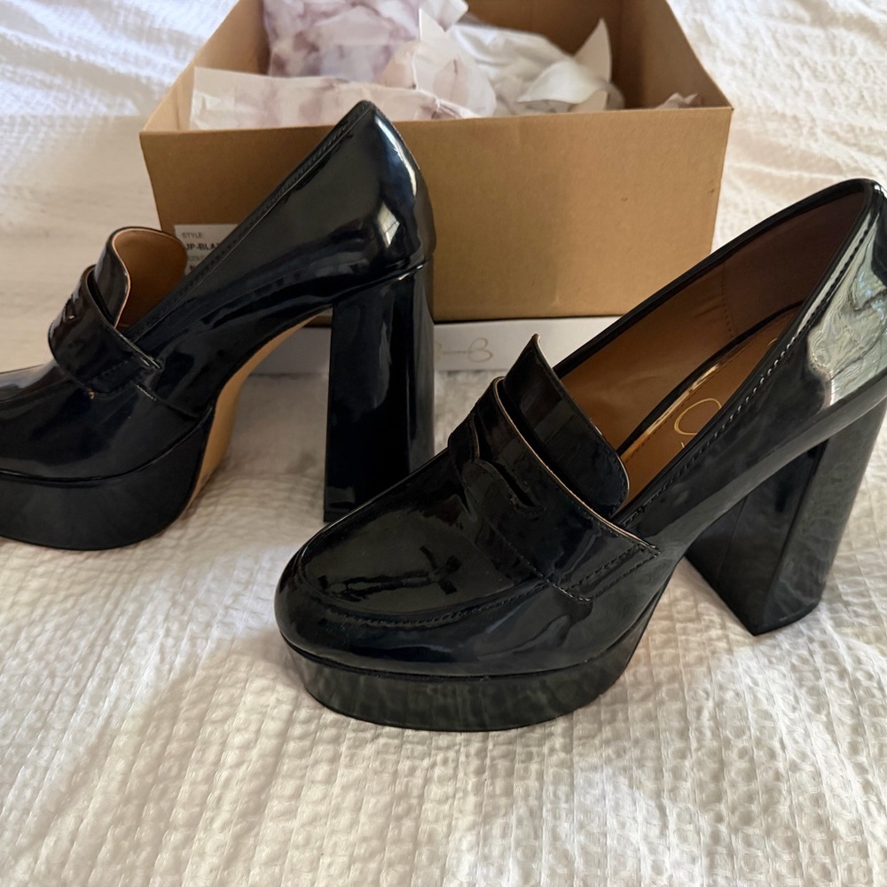 Jessica Simpson Blanton platform pump - Black size 8.5